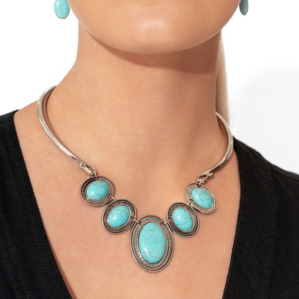 Fashion neckless